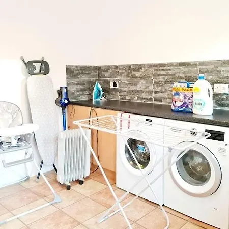 Hollymount House Semesterbostad