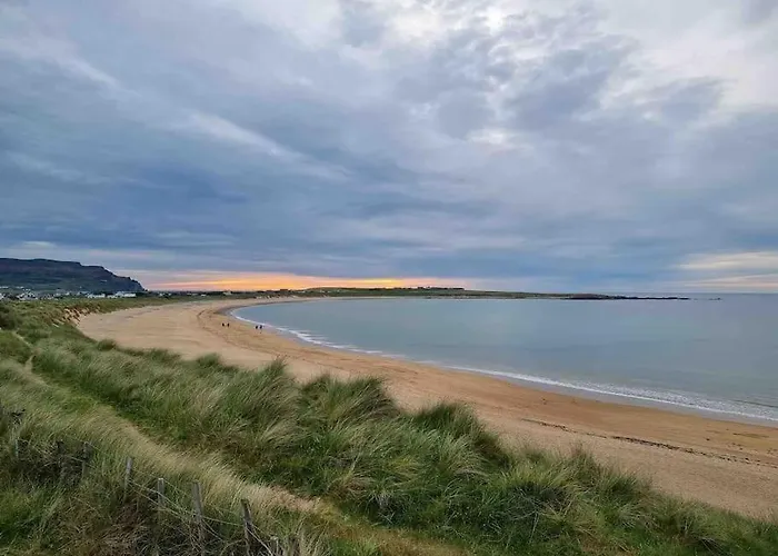 Hollymount House * Carndonagh